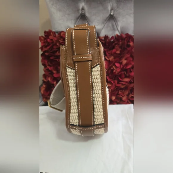 SOLD. ISABEL MARANT Beige Small Botsy Bag - Picture 6 of 16